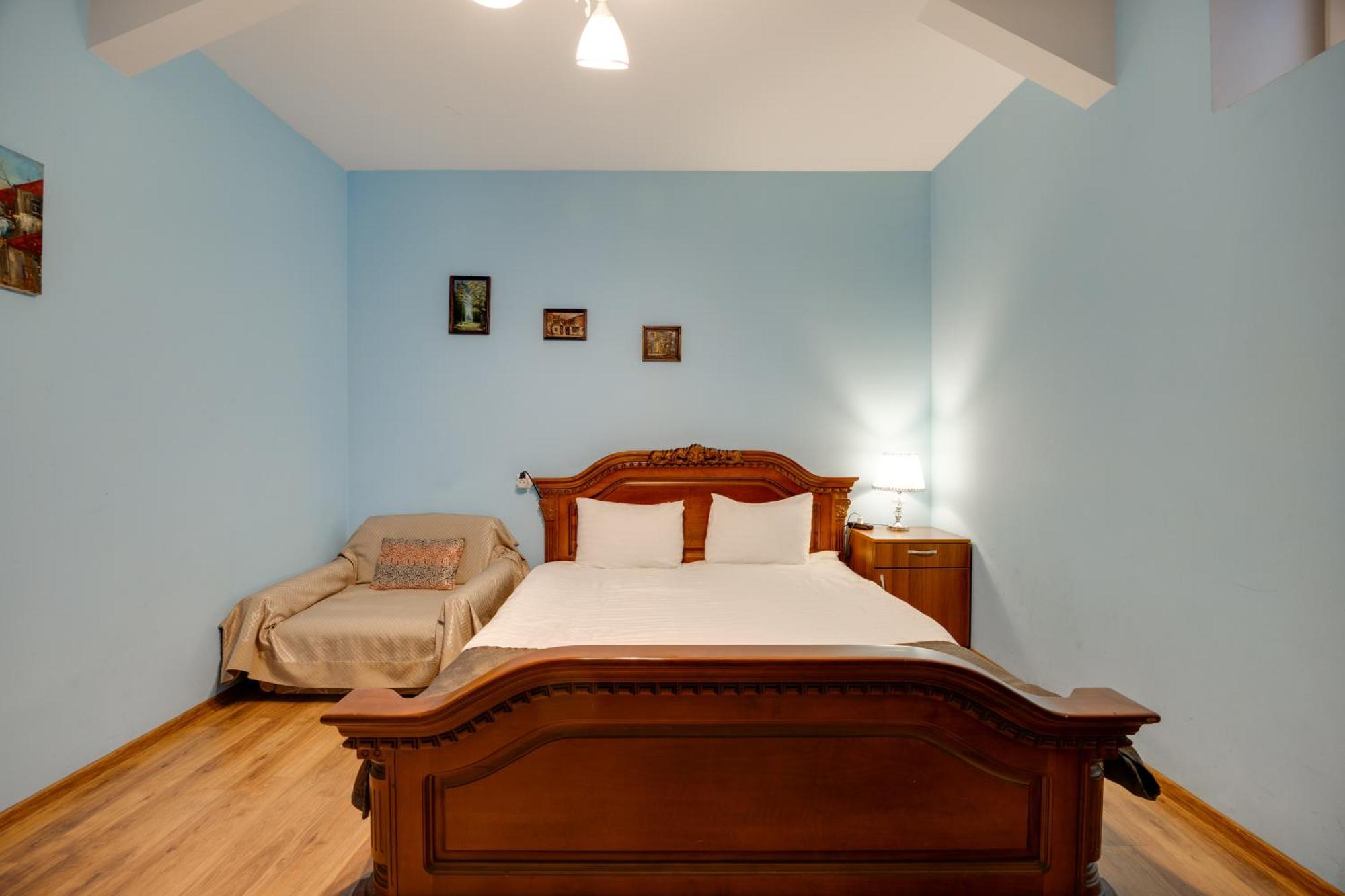 Rustaveli Two Bedroom Apartment With 5 Star Location Tbilisi Esterno foto